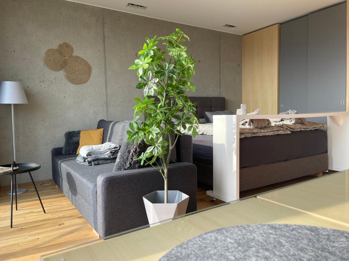 *Brandnew* Modernes Apartment In Den Weinbergen Mit Pool Und Sauna Spielfeld Buitenkant foto